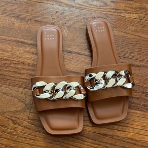 Size 6.5 camel colored sandals